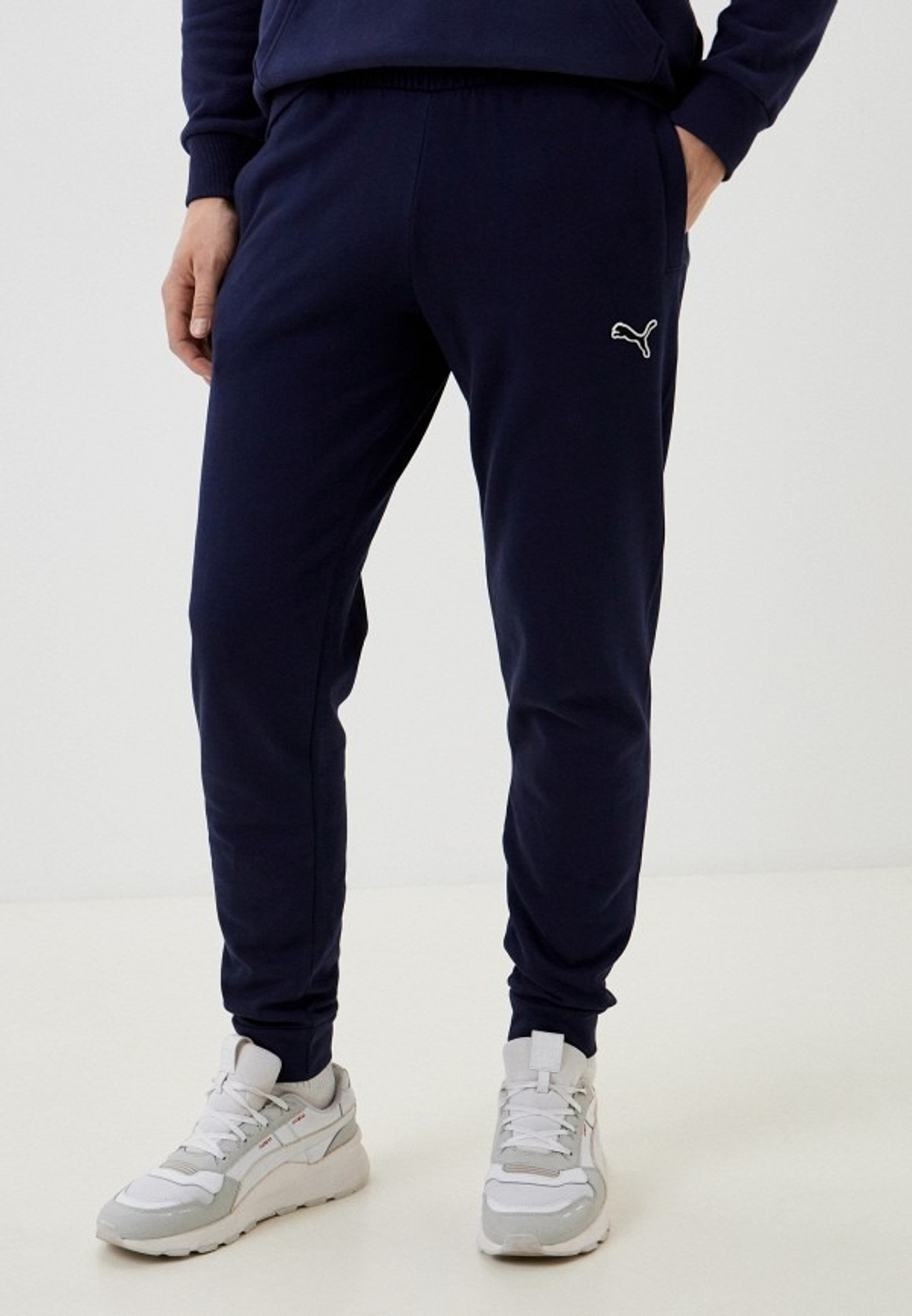 Брюки спортивные мужские PUMA BETTER ESSENTIALS Sweatpants FL cl