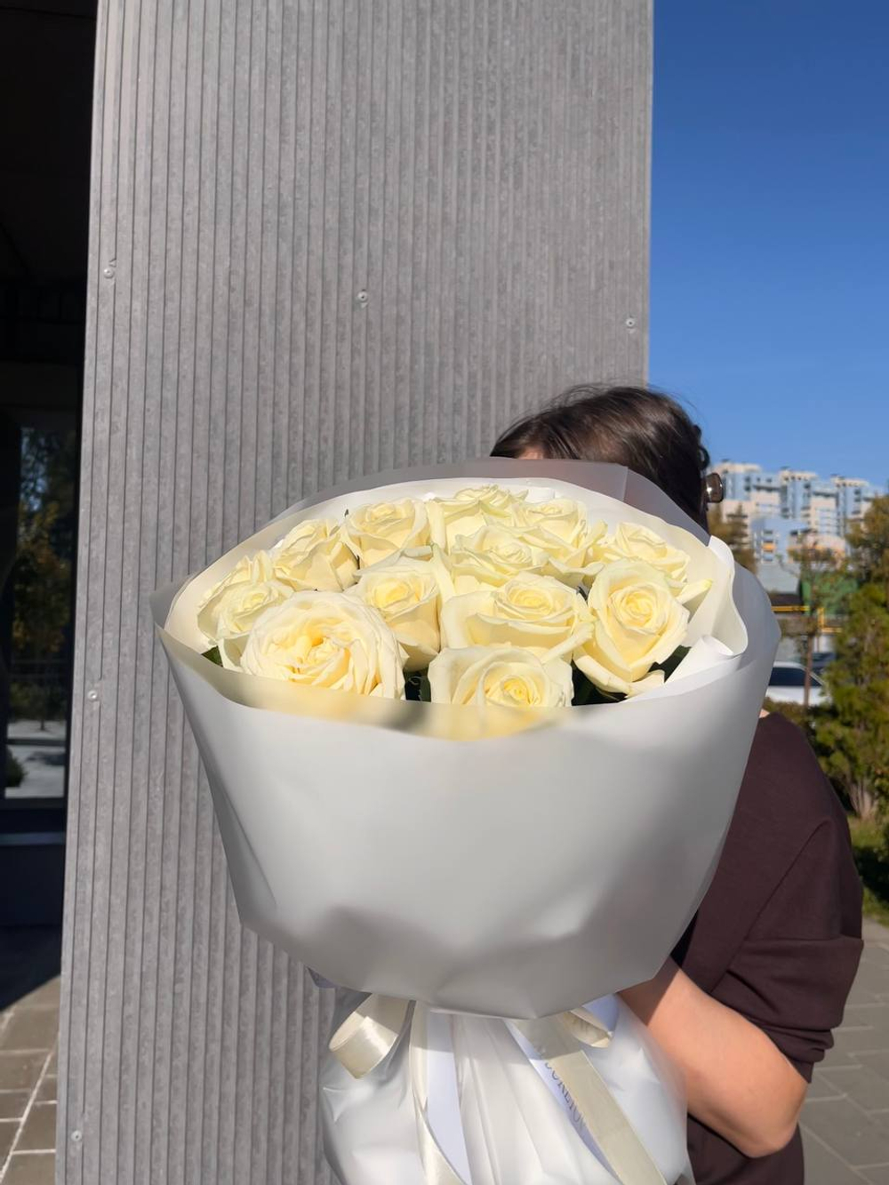 Букет из белых роз
