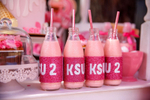 Розовые сладости