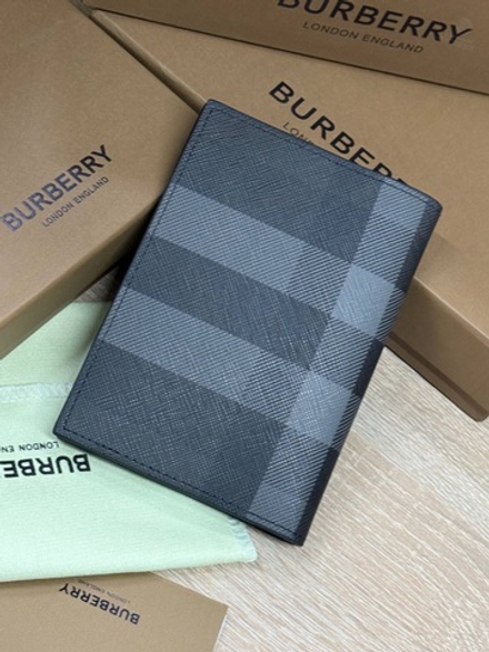 Обложка для паспорта Burberry