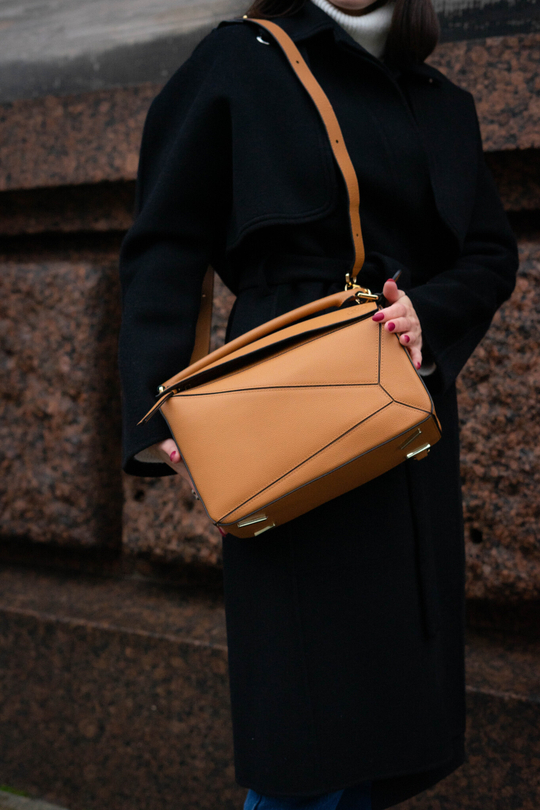 Loewe Puzzle Medium