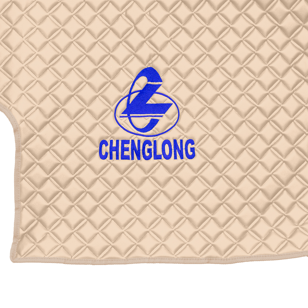 Ковры CHENGLONG (экокожа, бежевый, бежевый кант, синяя вышивка)
