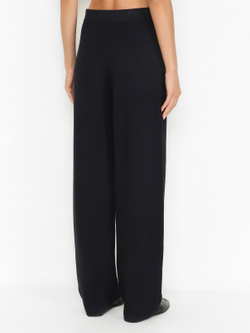 Трикотажный костюм MAX MARA
