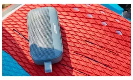 Беспроводная Bluetooth-акустика  Bose Soundlink Flex, черный