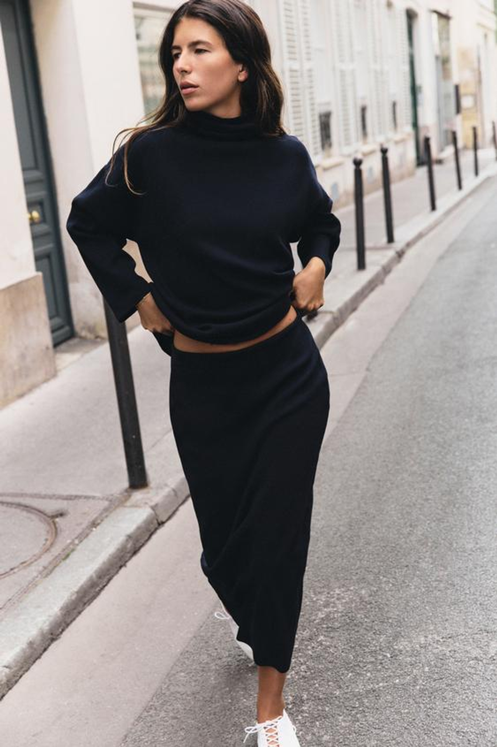 ZARA ОДНОТОННАЯ ТРИКОТАЖНАЯ ЮБКА МИДИ С ЭЛАСТИЧНЫМ ПОЯСОМ, МОРСКОЙ СИНИЙ
