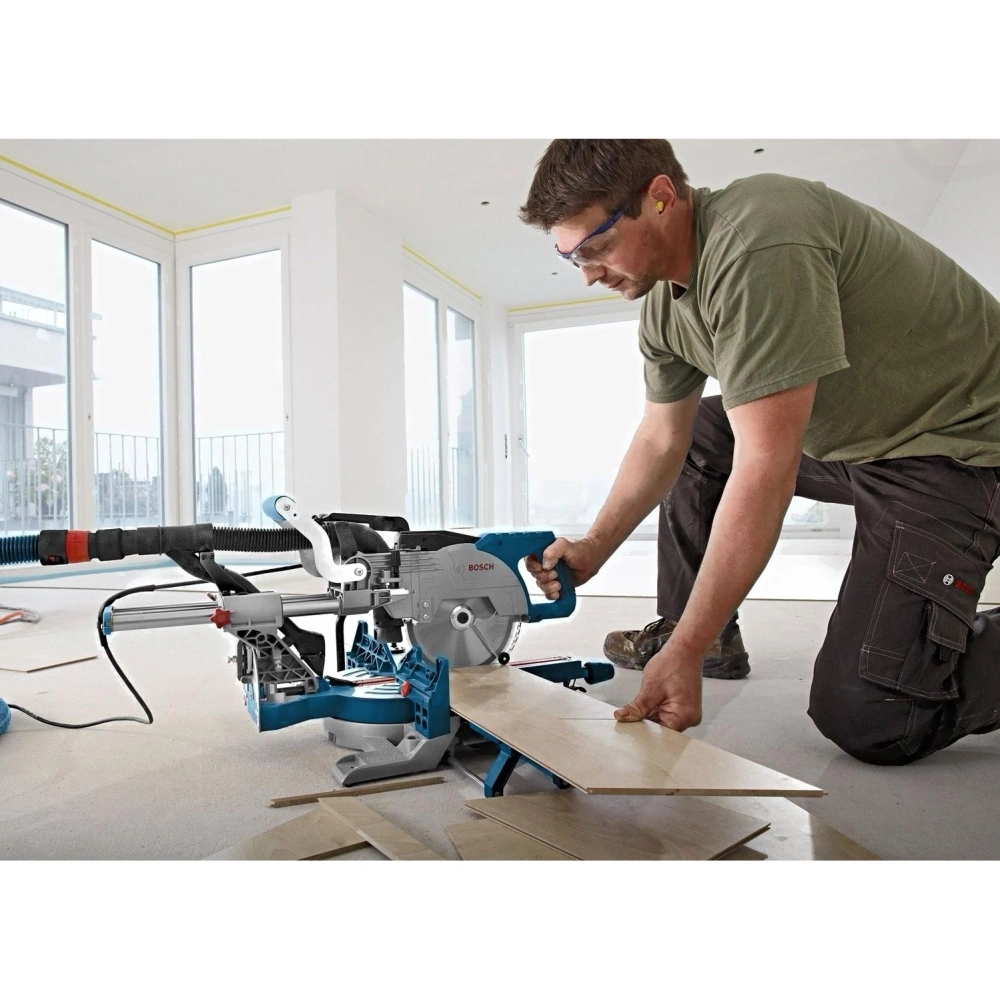 Торцовочная пила Bosch GCM 800 SJ (601B19000)