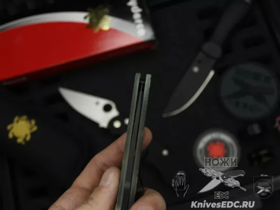 Нож складной Spyderco Paramilitary 2 C81GPCMOBK2 c черным клинком CPM-S45VN, рукоять камо G10