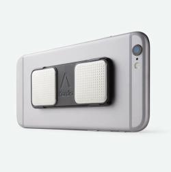 Умный кардиодатчик AliveCor KardiaMobile — портативное устройство для фиксации электрических сигналов