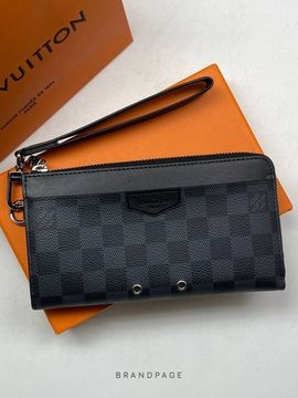 Клатч тёмно-серый от Louis Vuitton BP5-436935