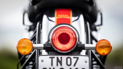 Royal Enfield Classic 350 Signals Marsh Grey
