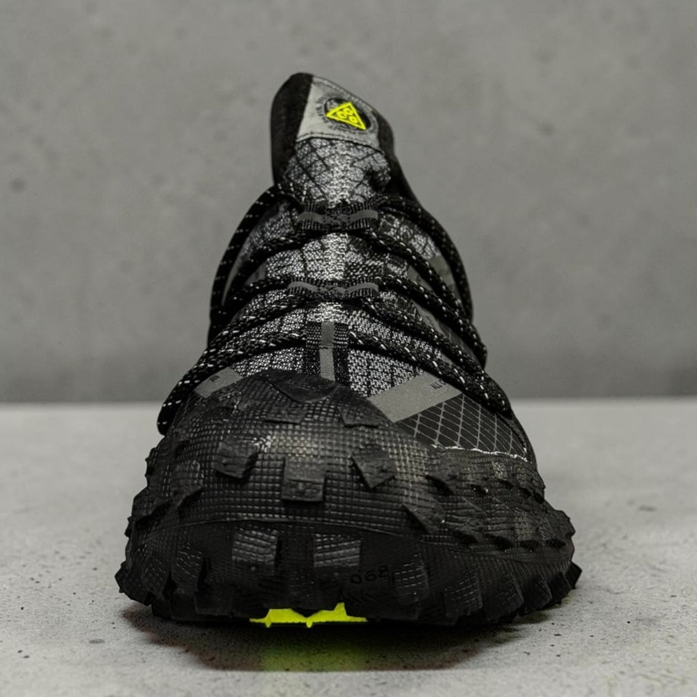 Nike Acg Mountain Fly Low GTX SE • Dark Smoke