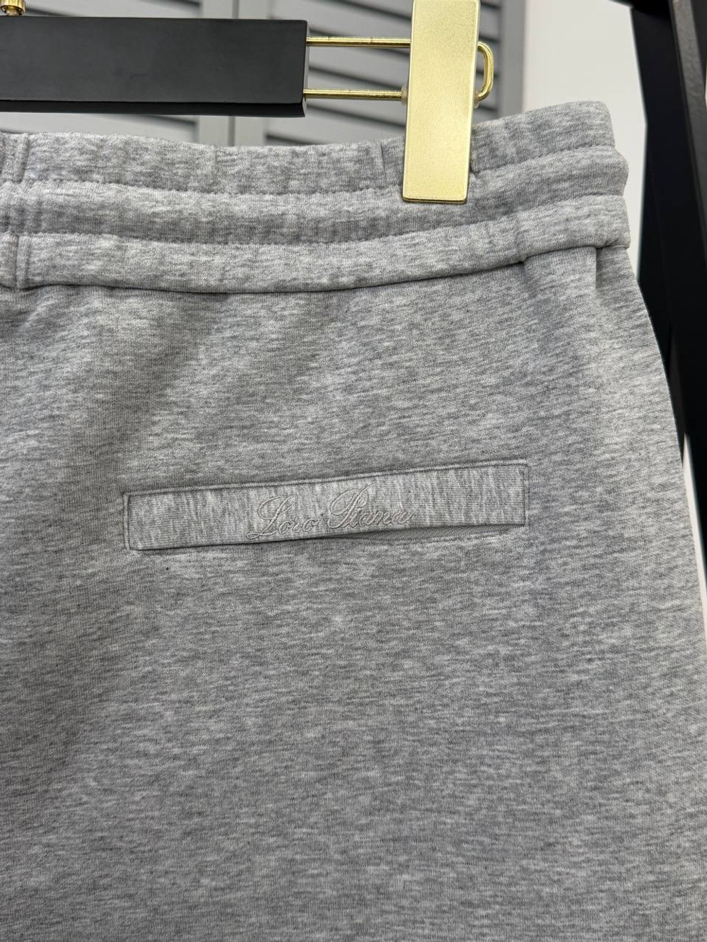 Прогулочный костюм Loro Piana