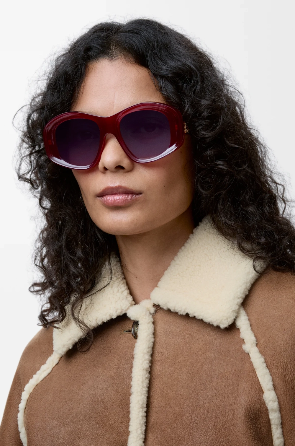 Loewe Солнцезащитные очки пятиугольной формы, бордово-красный