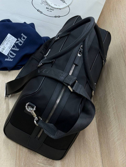 Дорожная сумка Prada