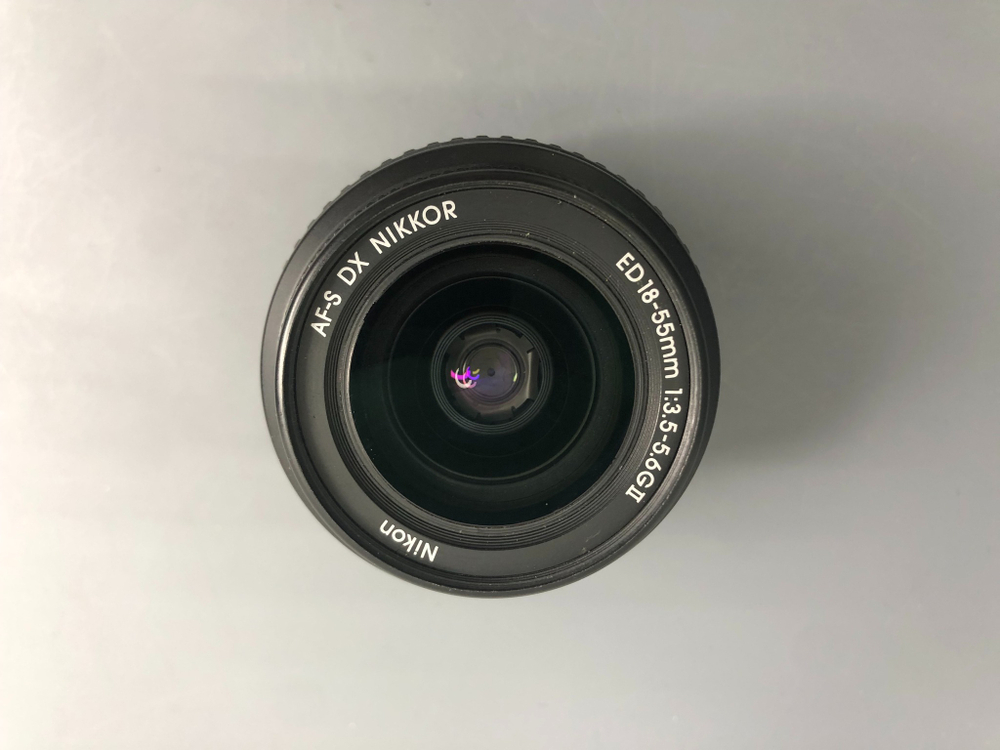 Nikon D5000 + 18-55mm (5.500 кадров)