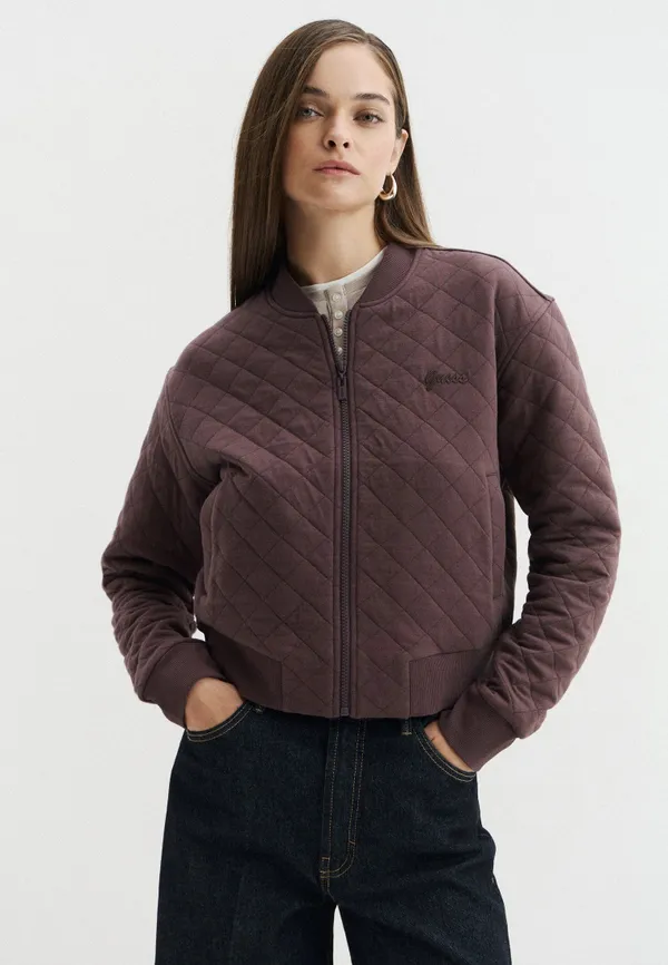 Куртка утепленная  женская GUESS