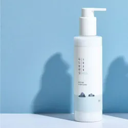 ROUND LAB Молочко нежное для снятия макияжа с морской водой 1025 Dokdo Cleansing Milk (200 мл)