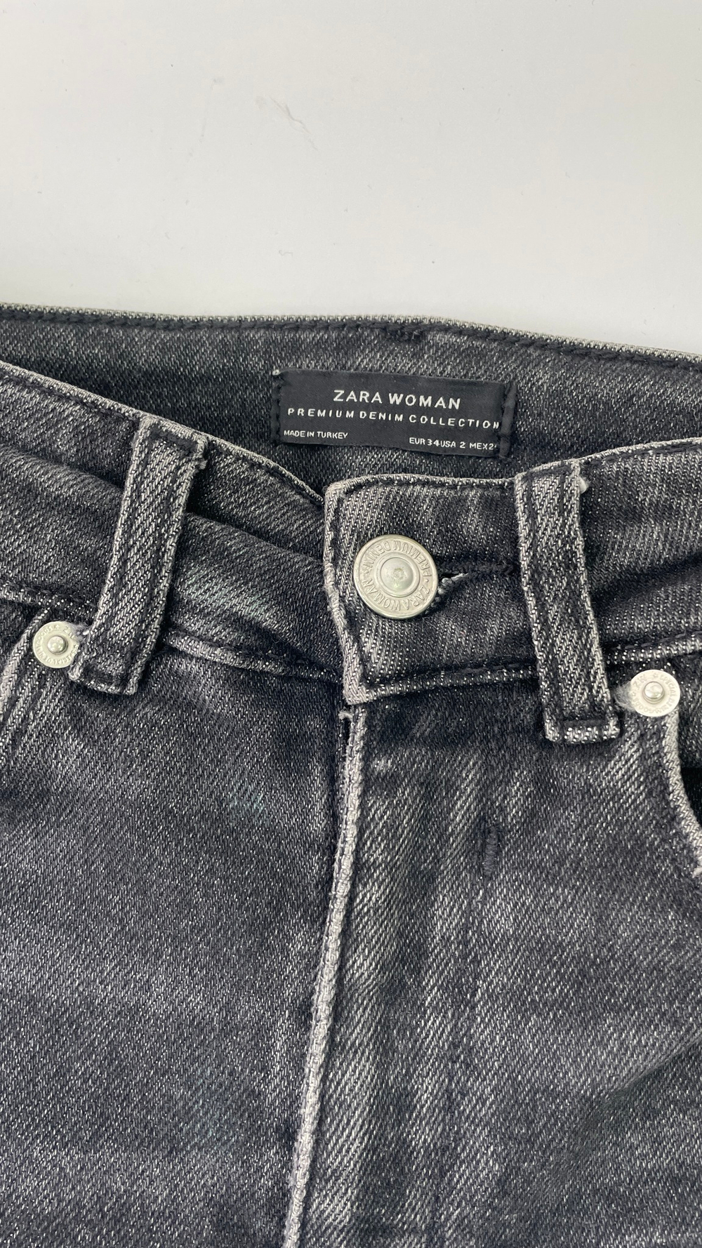 Джинсы Zara
