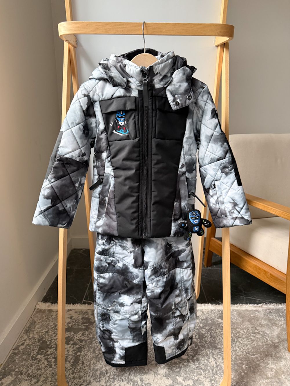Новый комплект Poivre Blanc, 104