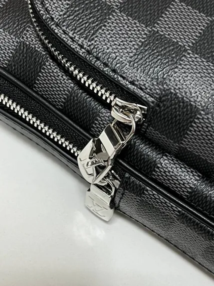Сумка-слинг Louis Vuitton Avenue NM канва Damier Graphite