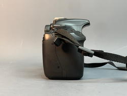 Canon EOS 1100D kit EF-S 18-55mm 3.5-5.6 lll