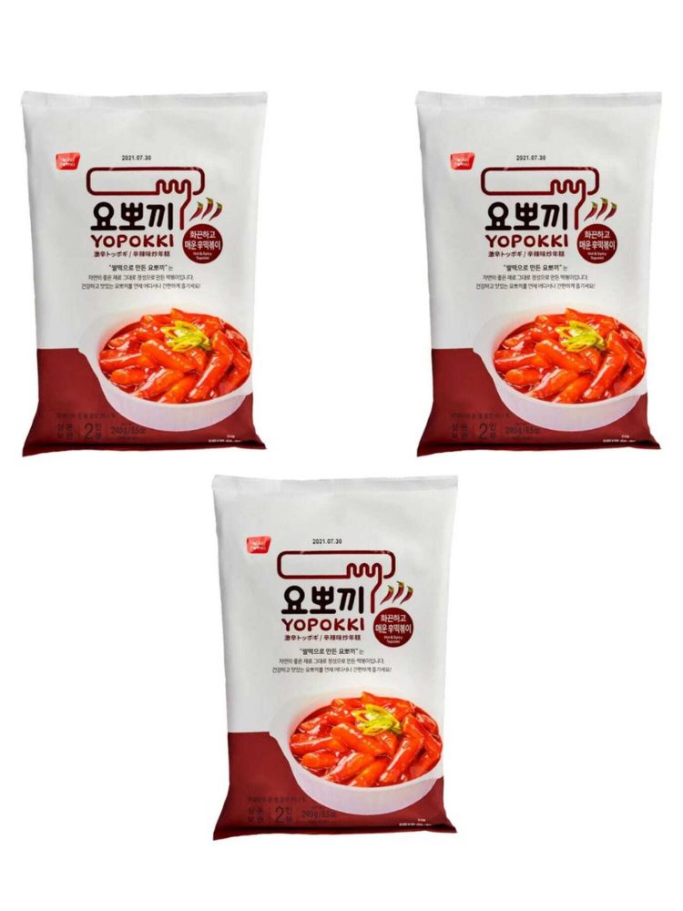 Рисовые палочки Токпокки Yopokki Остро-пряные 240 г 3 шт