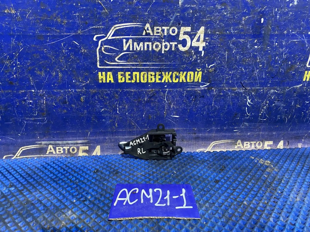 Ручка двери задней левой салонная TOYOTA IPSUM 2002