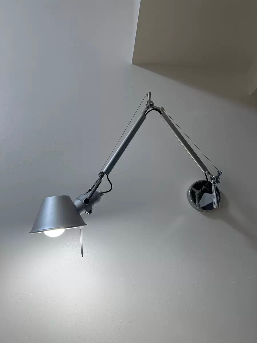 Wall design lamp Tolomeo Mini by Artemide