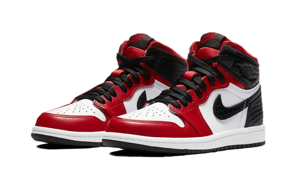Jordan 1 Retro High Satin Snake Chicago PS