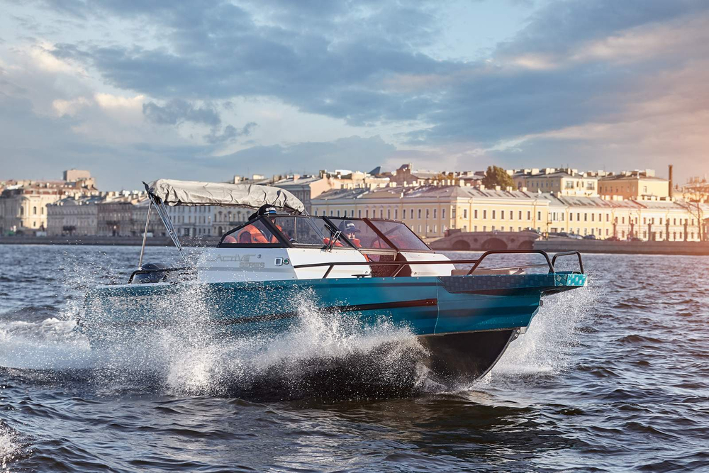 Алюминиевая лодка BERKUT Active DC