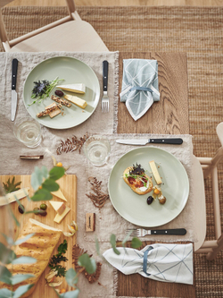 IKEA FÄRGKLAR  (ИКЕА ФÄРГКЛАР)  -  Сервиз, 18 штук, зеленый матовый