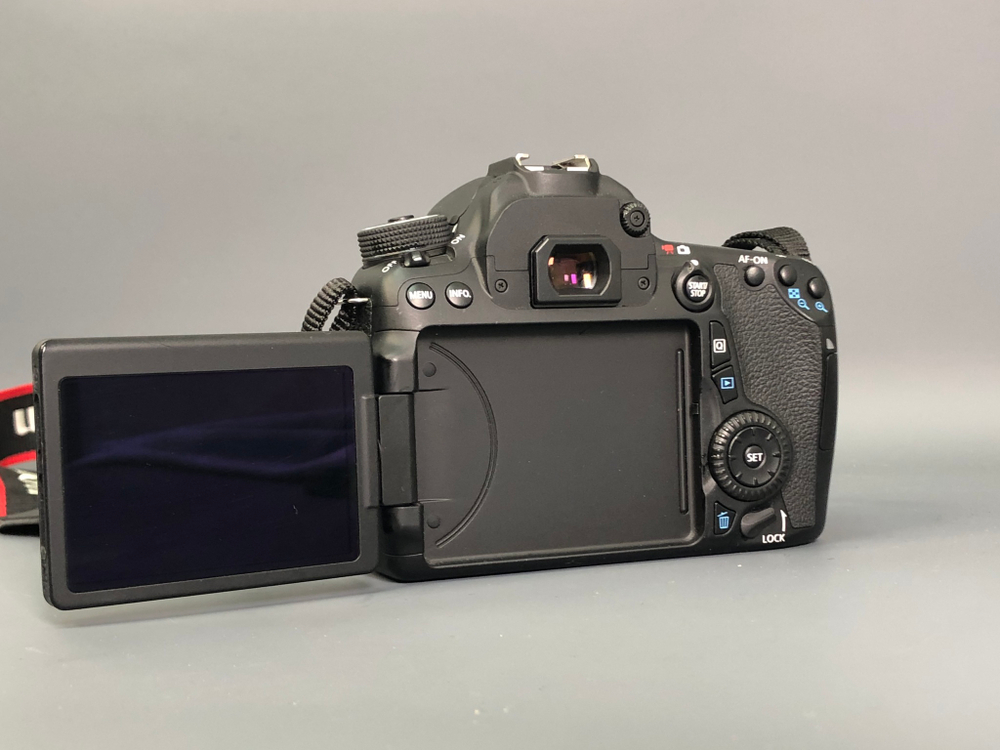 Canon EOS 70D 3.250 кадров