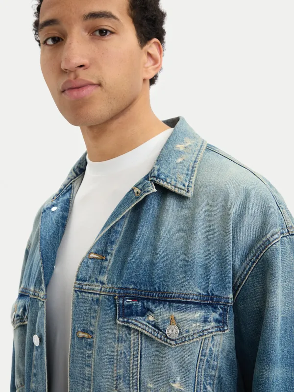 Куртка джинсовая мужская TOMMY JEANS THEO OVSZD TRCKR BJ2