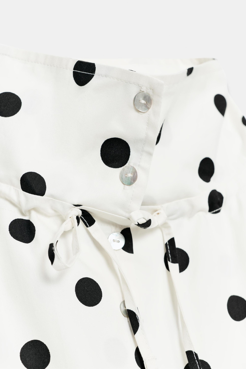 КУРТКА В ГОРОШЕК — ZARA