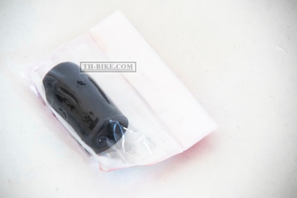88119-KWW-640. CAP, LOCK NUT. HONDA