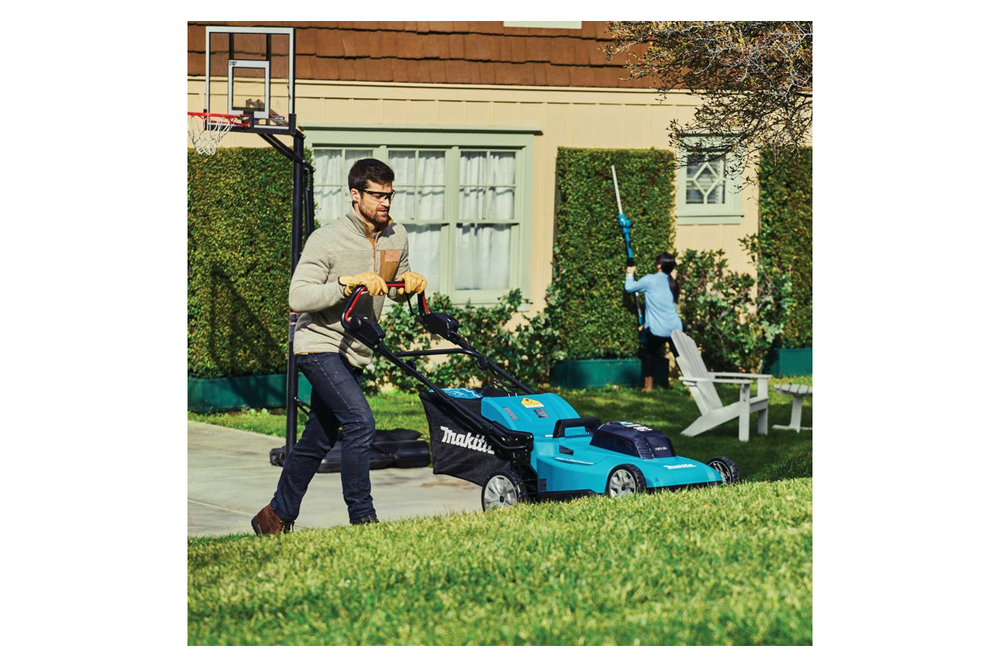 Газонокосилка аккумуляторная Makita LXT 2x18В, 860Вт, 53см, 70л, 2,5-5км/ч,4в1,XPT, (2xBL1850B, DC18SH) DLM539CT2