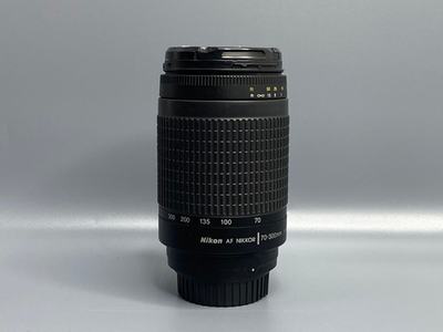 Nikon AF Nikkor 70-300mm f/4-5.6G