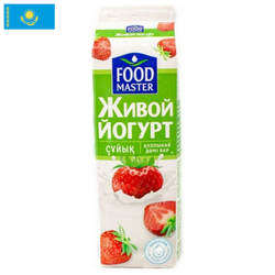Йогурт Food Master питьевой Клубника 900 гр
