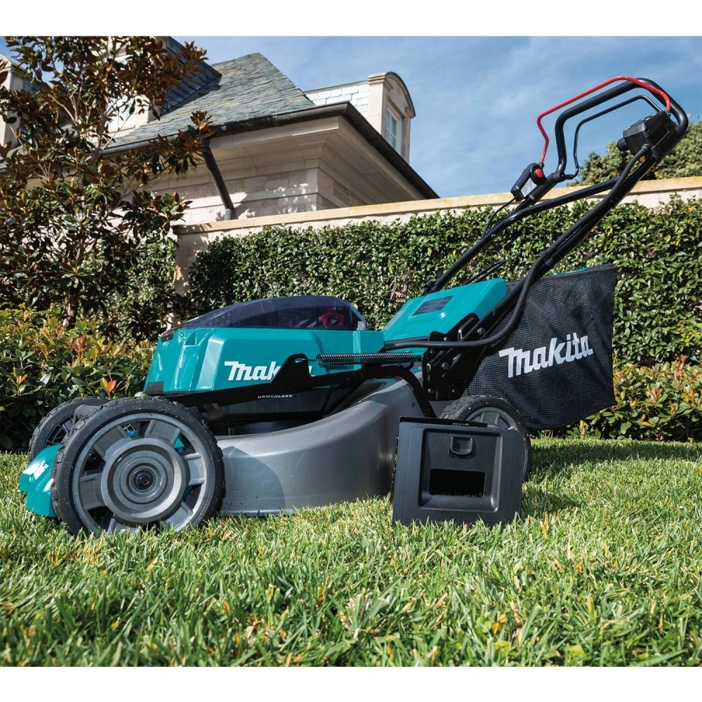 Газонокосилка аккумуляторная Makita DLM462Z