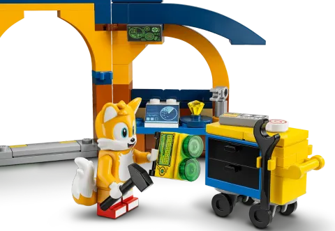 Конструктор LEGO Sonic the Hedgehog 76991 Мастерская Тейлза и самолет "Торнадо"