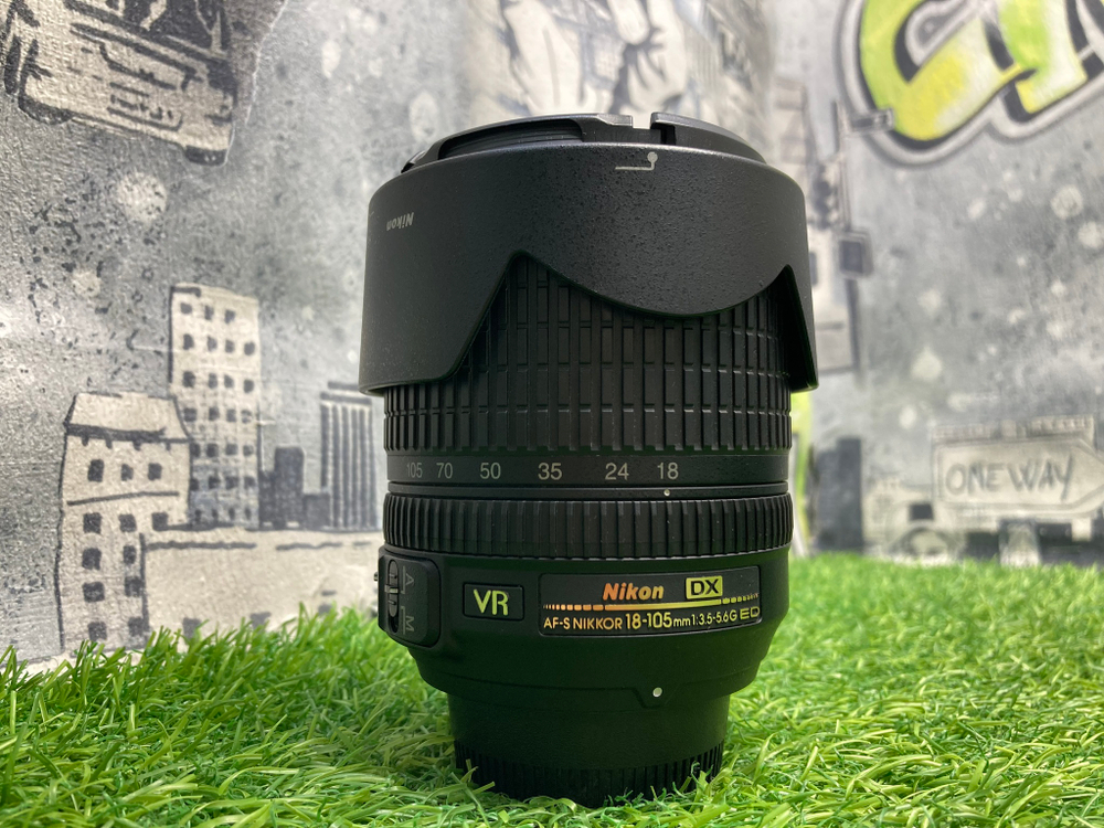 Nikon 18-105mm