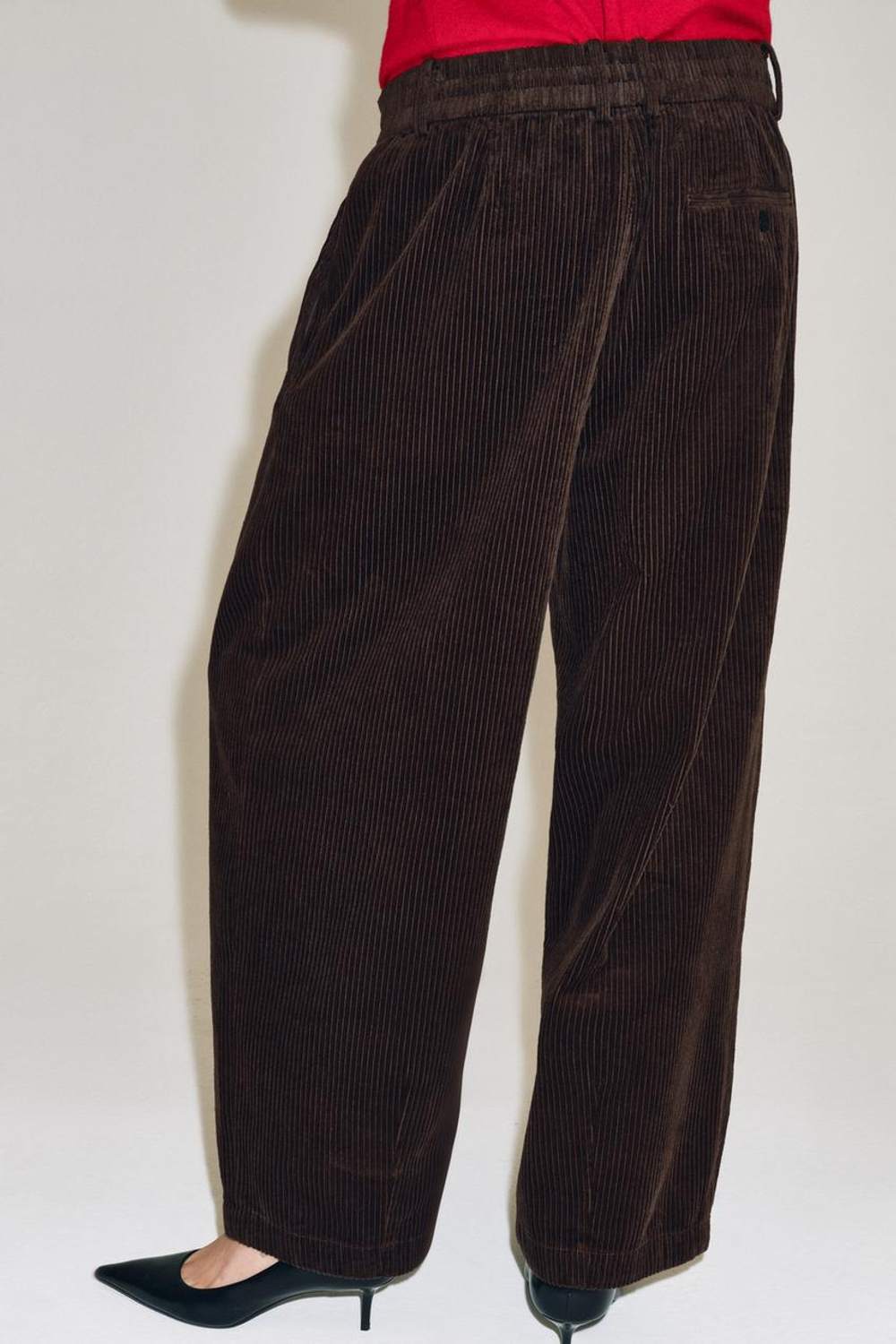 ZARA ЭЛАСТИЧНЫЕ ВЕЛЬВЕТОВЫЕ БРЮКИ — ZW COLLECTION, КОРИЧНЕВЫЙ
