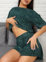 Костюм летний с футболкой и шортами варёнка