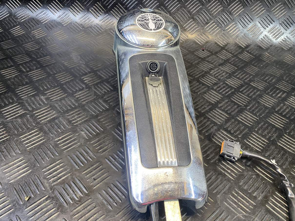 Накладка на бак Harley-Davidson Electra Glide FLHTCU 1580