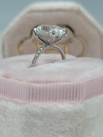 Кольцо с бриллиантом овал 5 ct