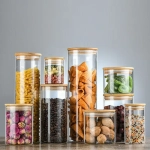Контейнер с крышкой для сыпучих продуктов Nässla (1200ml.), контейнер-стекло, крышка-бамбук