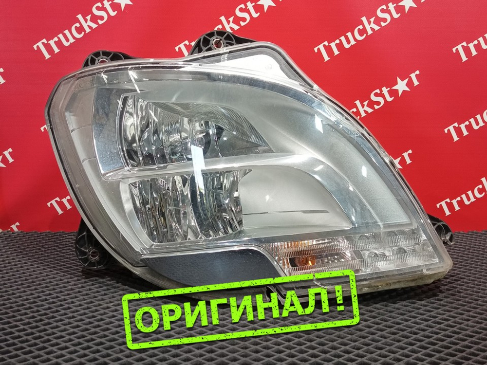 Фара правая LED 2018г