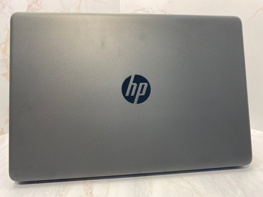 Ноутбук HP 15-dw1126ur. Конфигурация: Intel Core i3 10110U/8GB/512GB SSD/Intel UHD Graphics 620/15,6 (1920/1080) IPS/DOS/B2