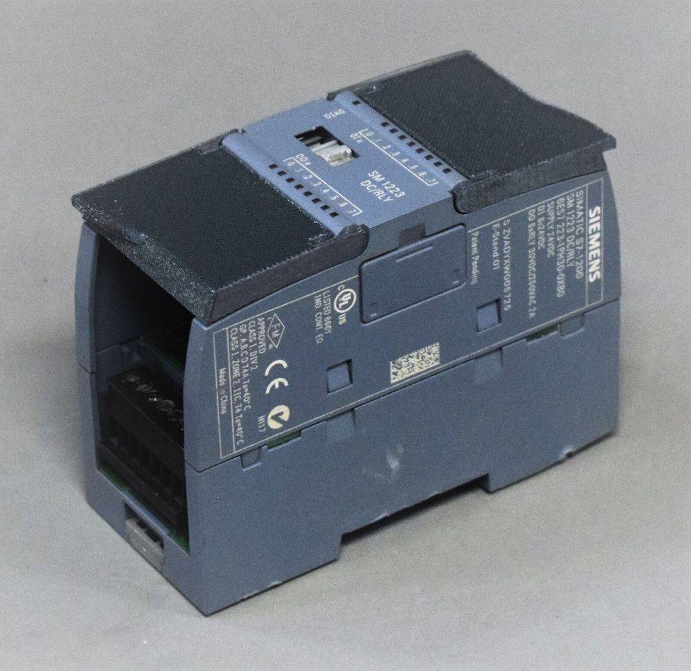 SIEMENS 6ES7223-1PH30-0XB0 SIEMENS 6ES7223-1PH30-0XB0