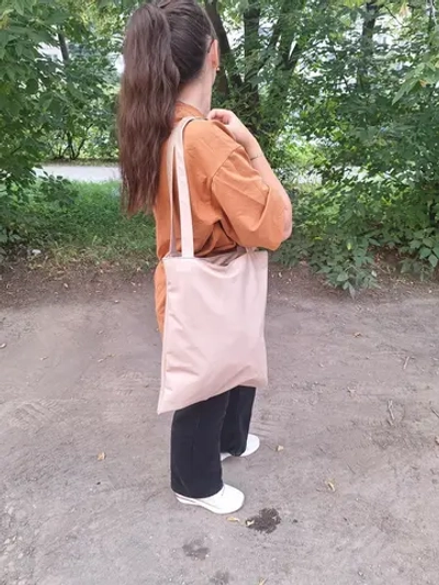 Шоппер на молнии из экокожи бежевый